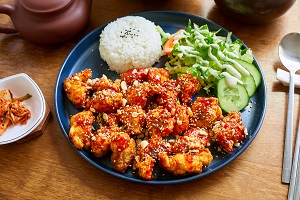 Korea chicken with sweet chili sauce